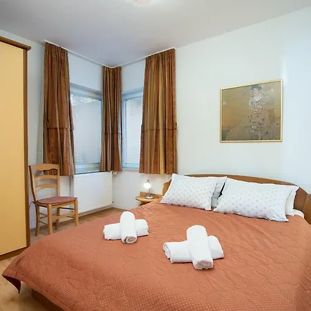 Apartment Alexandra 5 Pula